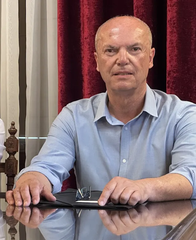 11 μήνες, 27 συνεντεύξεις και συνεχής ενημέρωση: Ο απολογισμός του Δήμου Αιγιαλείας στα τοπικά ΜΜΕ