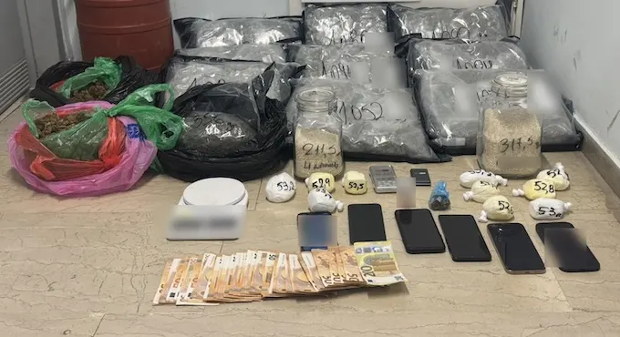 Εξαρθρώθηκε εγκληματική οργάνωση που διακινούσε συστηματικά ναρκωτικά στην Αχαΐα