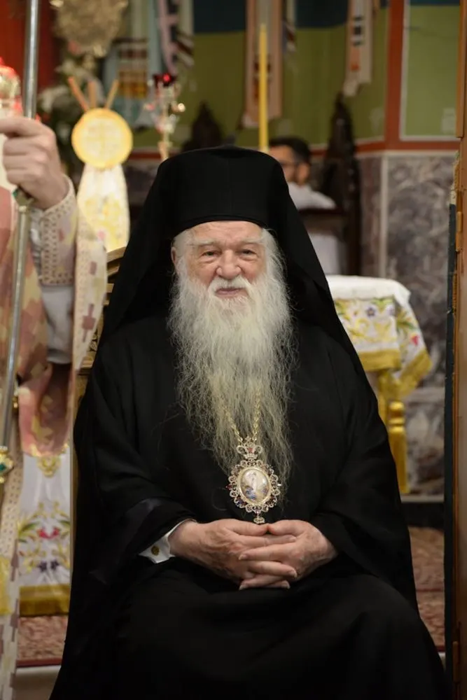 Αμβρόσιος: Πενήντα έτη Αρχιερατικής Διακονίας – «Άξιος!» Λαμπρός ο εορτασμός της χρυσής επετείου της Αρχιερατείας του