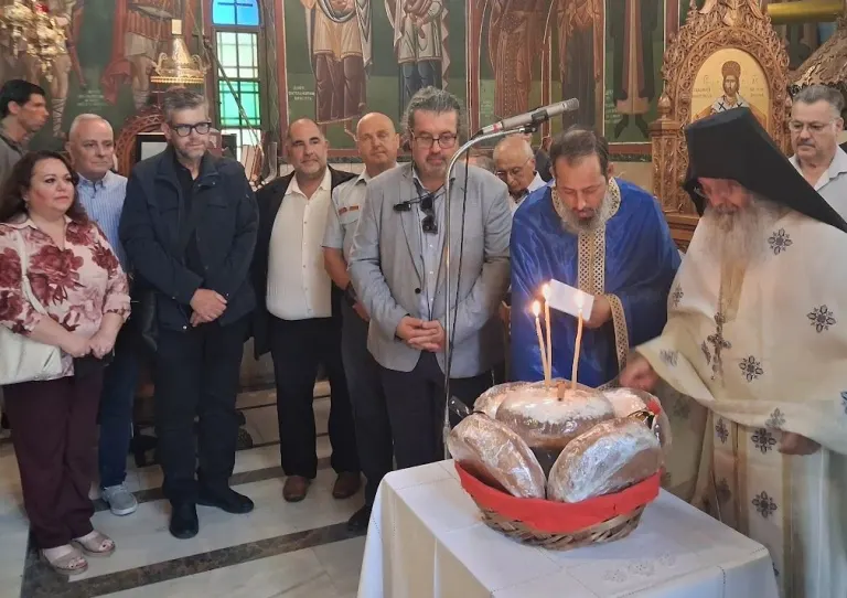 Ο Εμποροεπαγγελματικός & Επιχειρηματικός Σύλλογος Αιγιαλείας τίμησε για πρώτη φορά τον προστάτη του “Άγιο Νικόλαο τον Παντοπώλη τον Νεομάρτυρα”