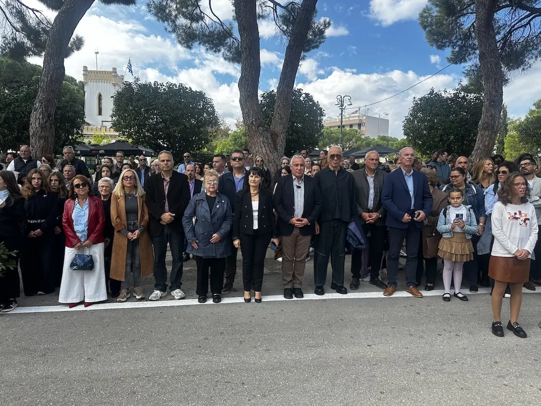 Με συγκίνηση, εθνική υπερηφάνεια και σεβασμό στους ήρωες του Έπους του ’40 η κατάθεση στεφάνων στα Υψηλά Αλώνια Αιγίου