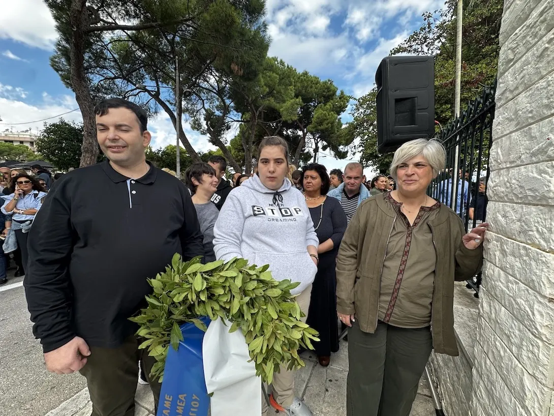 Με συγκίνηση, εθνική υπερηφάνεια και σεβασμό στους ήρωες του Έπους του ’40 η κατάθεση στεφάνων στα Υψηλά Αλώνια Αιγίου