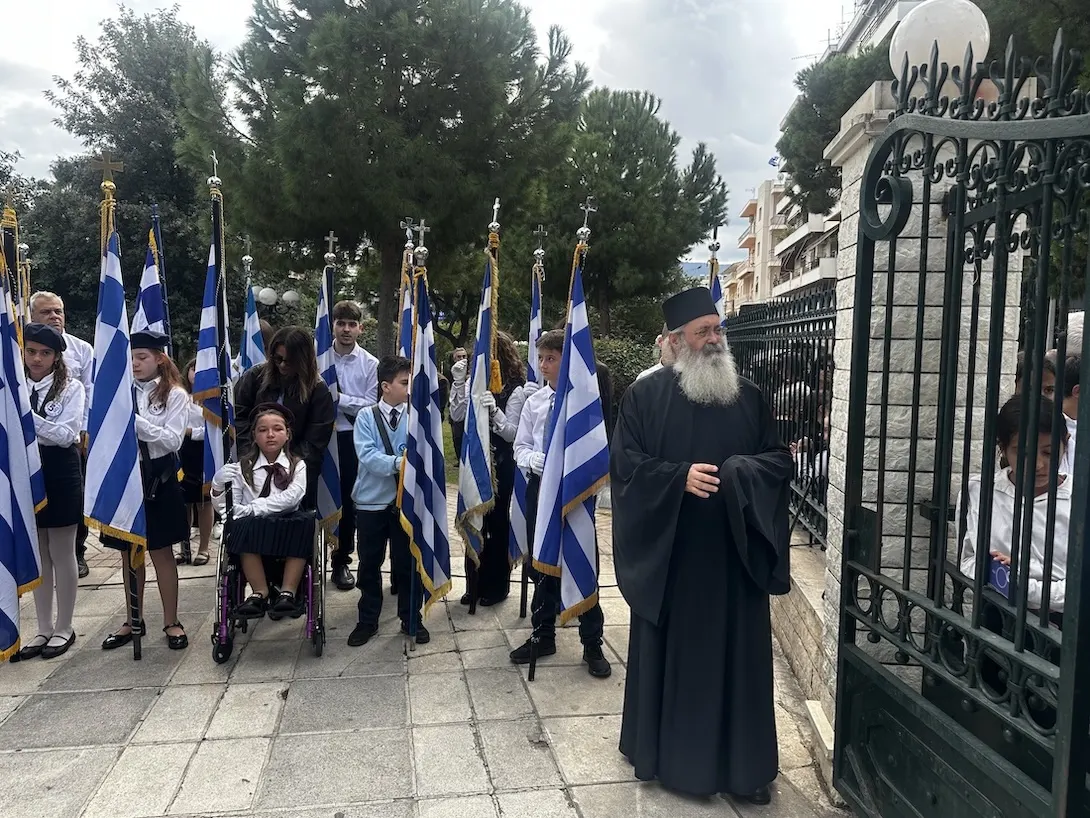 Με συγκίνηση, εθνική υπερηφάνεια και σεβασμό στους ήρωες του Έπους του ’40 η κατάθεση στεφάνων στα Υψηλά Αλώνια Αιγίου