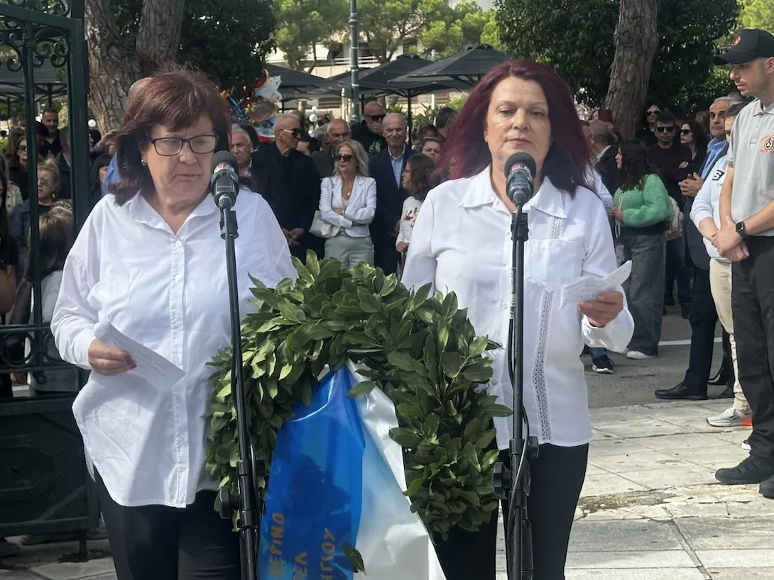 Με συγκίνηση, εθνική υπερηφάνεια και σεβασμό στους ήρωες του Έπους του ’40 η κατάθεση στεφάνων στα Υψηλά Αλώνια Αιγίου
