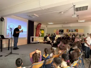 Με επιτυχία η πρώτη δράση «Το νερό είναι ζωή!» στο 1ο Δημοτικό Σχολείο Ακράτας